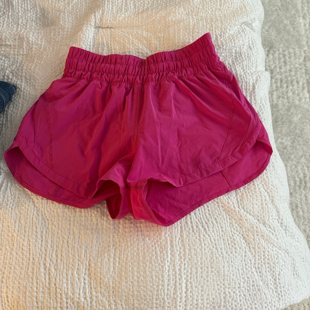 Lululemon track that HR short 3”